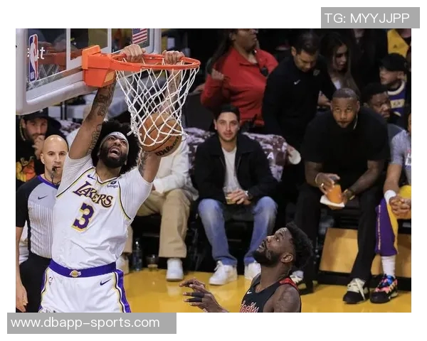 活塞对浓眉表现出浓厚兴趣帕金斯透露最新消息源