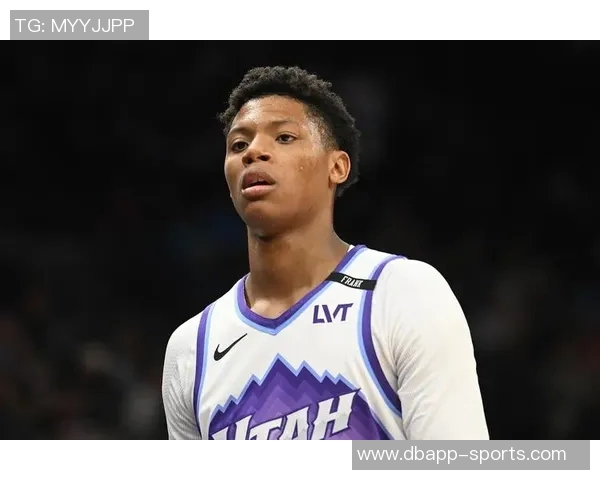 扎威再度制造贝利三分犯规贝利已累积四次犯规面临危险